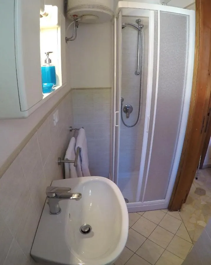 Tre Pini Apartment Camaiore 0*,