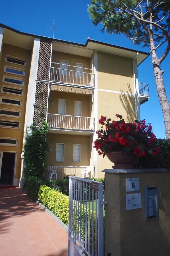 Tre Pini Apartment Camaiore