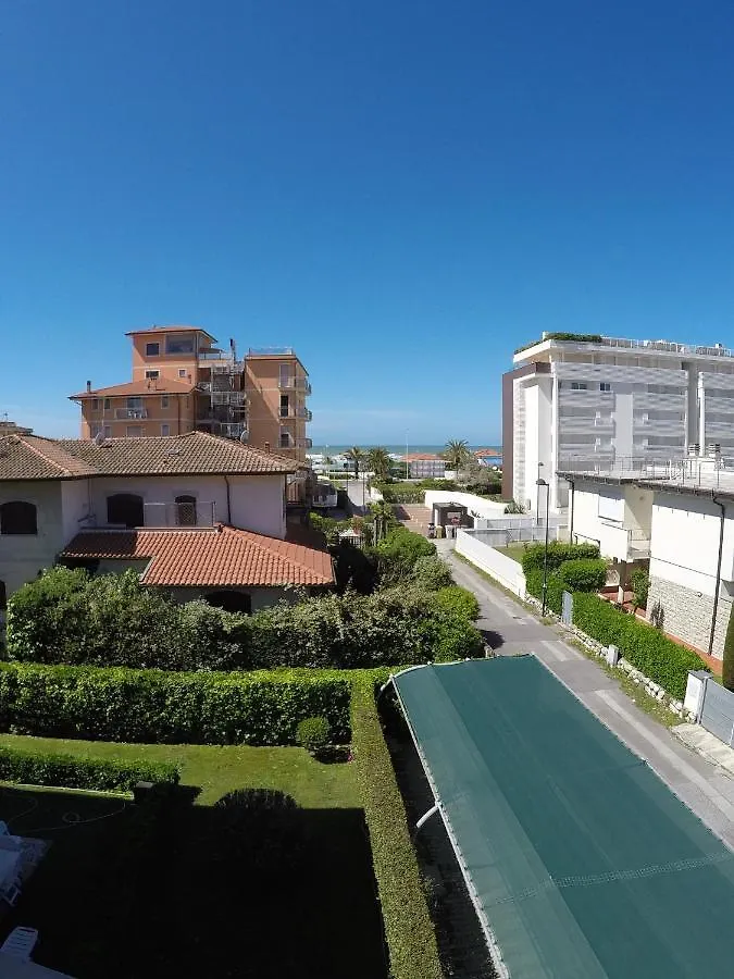 Tre Pini Apartment Camaiore Italy