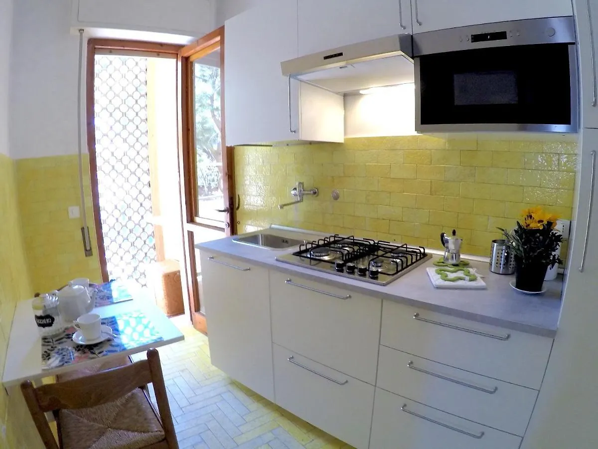 Apartment Ferienwohnung Tre Pini Camaiore